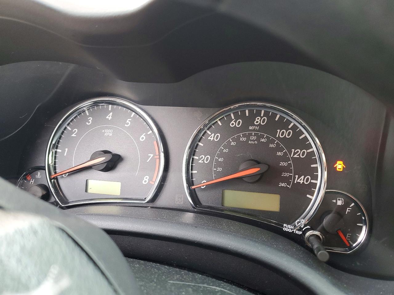 2013 TOYOTA COROLLA BASE photo 9