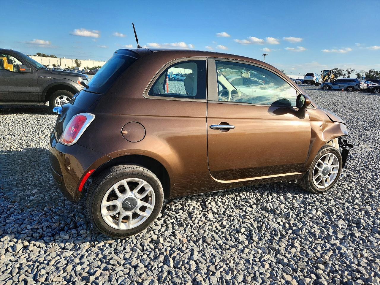 2012 FIAT 500 POP photo 3