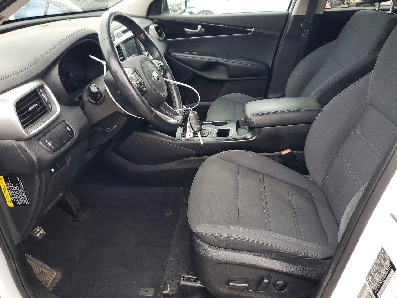 2017 KIA SORENTO LX photo 7