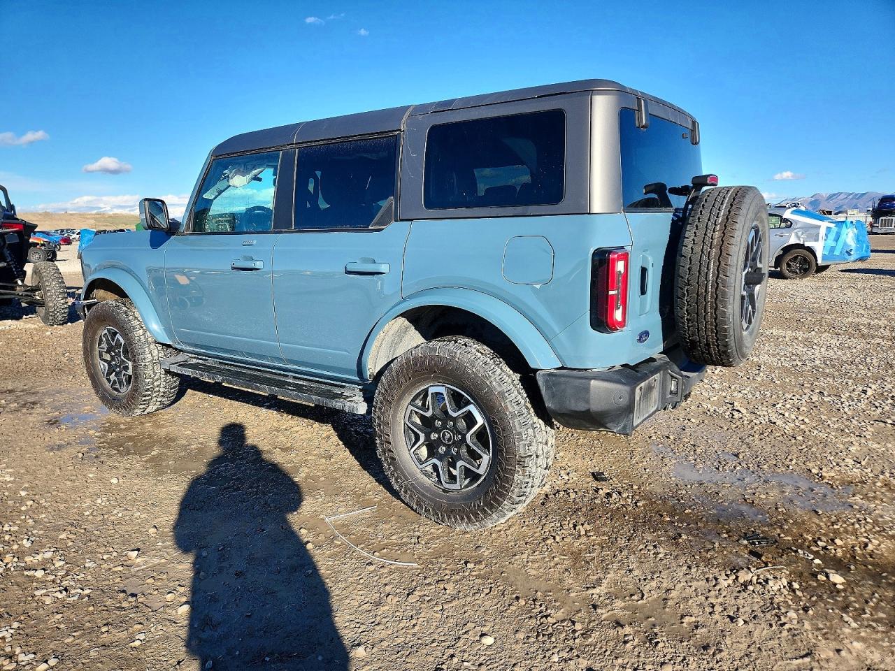 2022 FORD BRONCO BASE photo 2