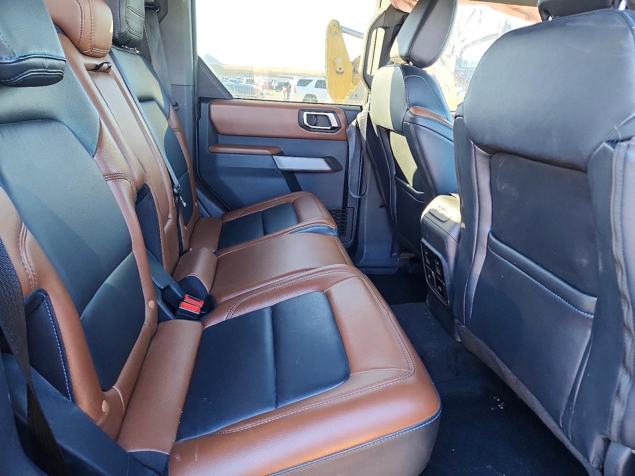 2022 FORD BRONCO BASE photo 11