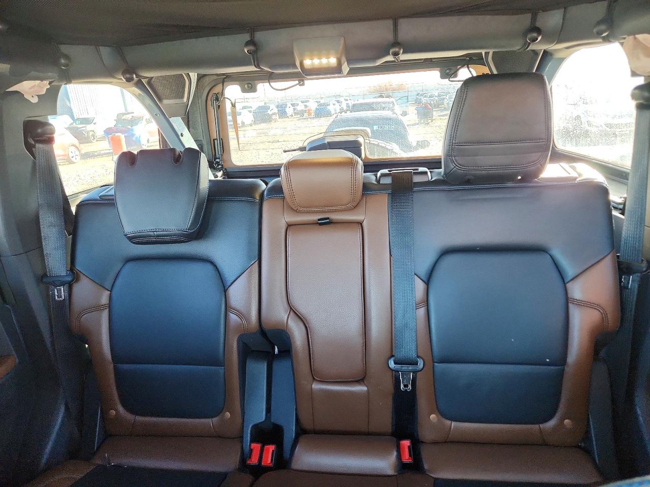 2022 FORD BRONCO BASE photo 10