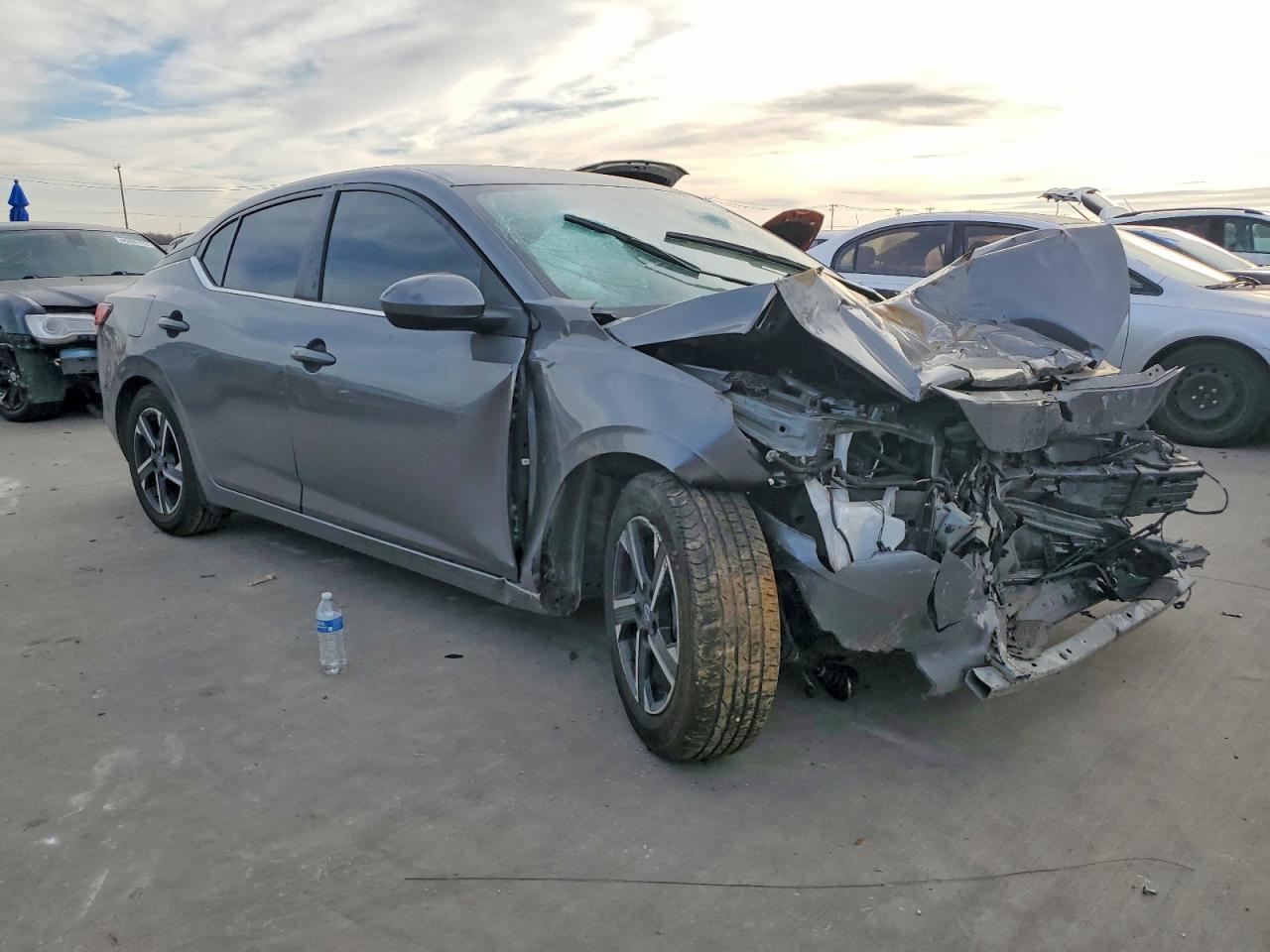 2024 NISSAN SENTRA SV photo 4