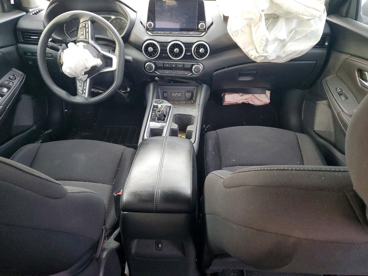 2024 NISSAN SENTRA SV photo 8