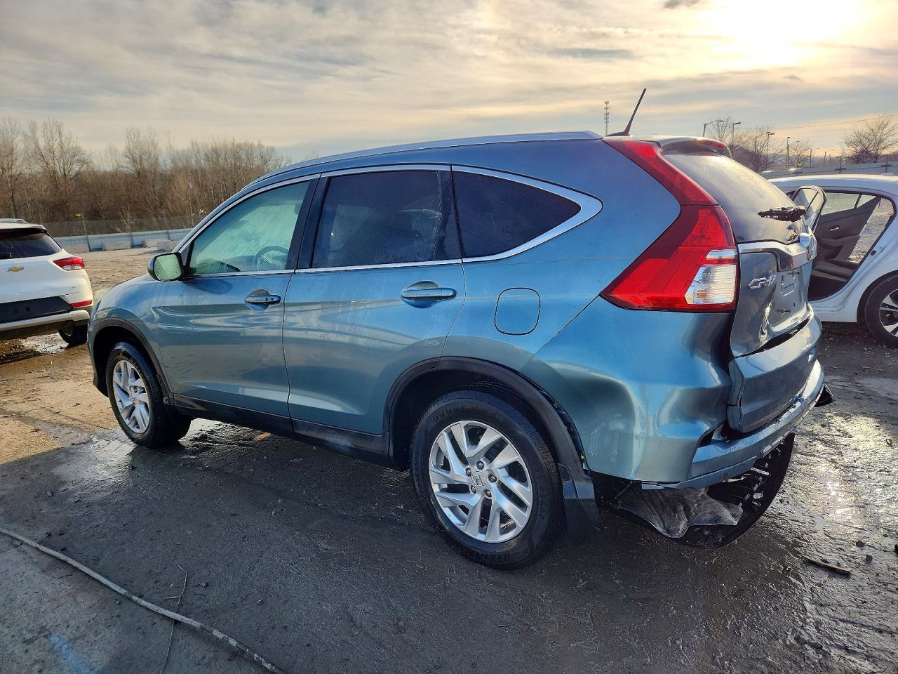 2015 HONDA CR-V EXL photo 2