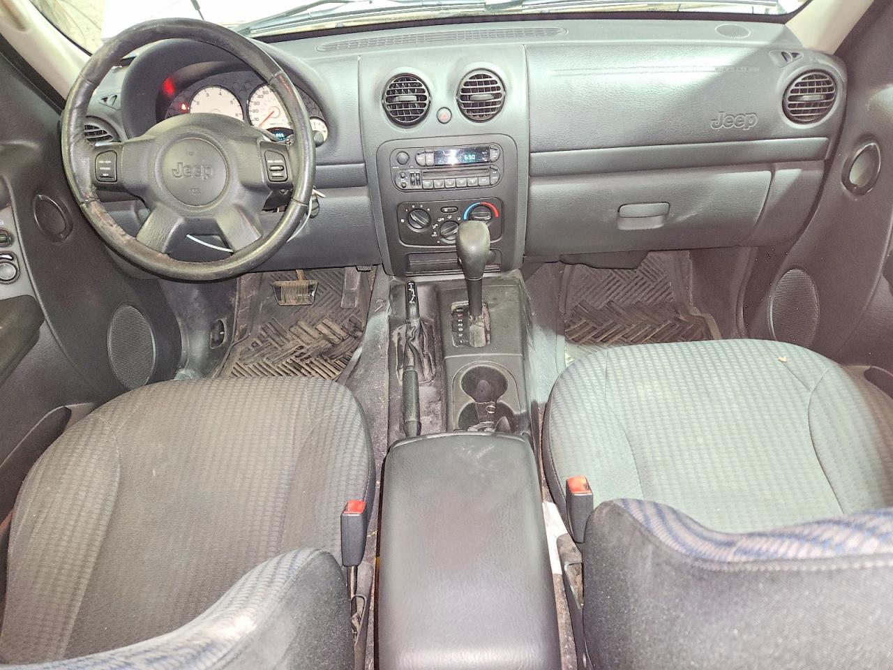 2003 JEEP LIBERTY SPORT photo 8
