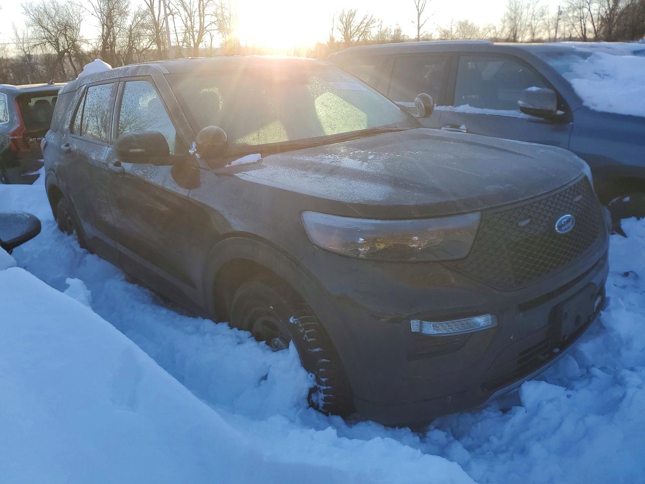 2025 FORD EXPLORER POLICE INTERCEPTOR photo 4