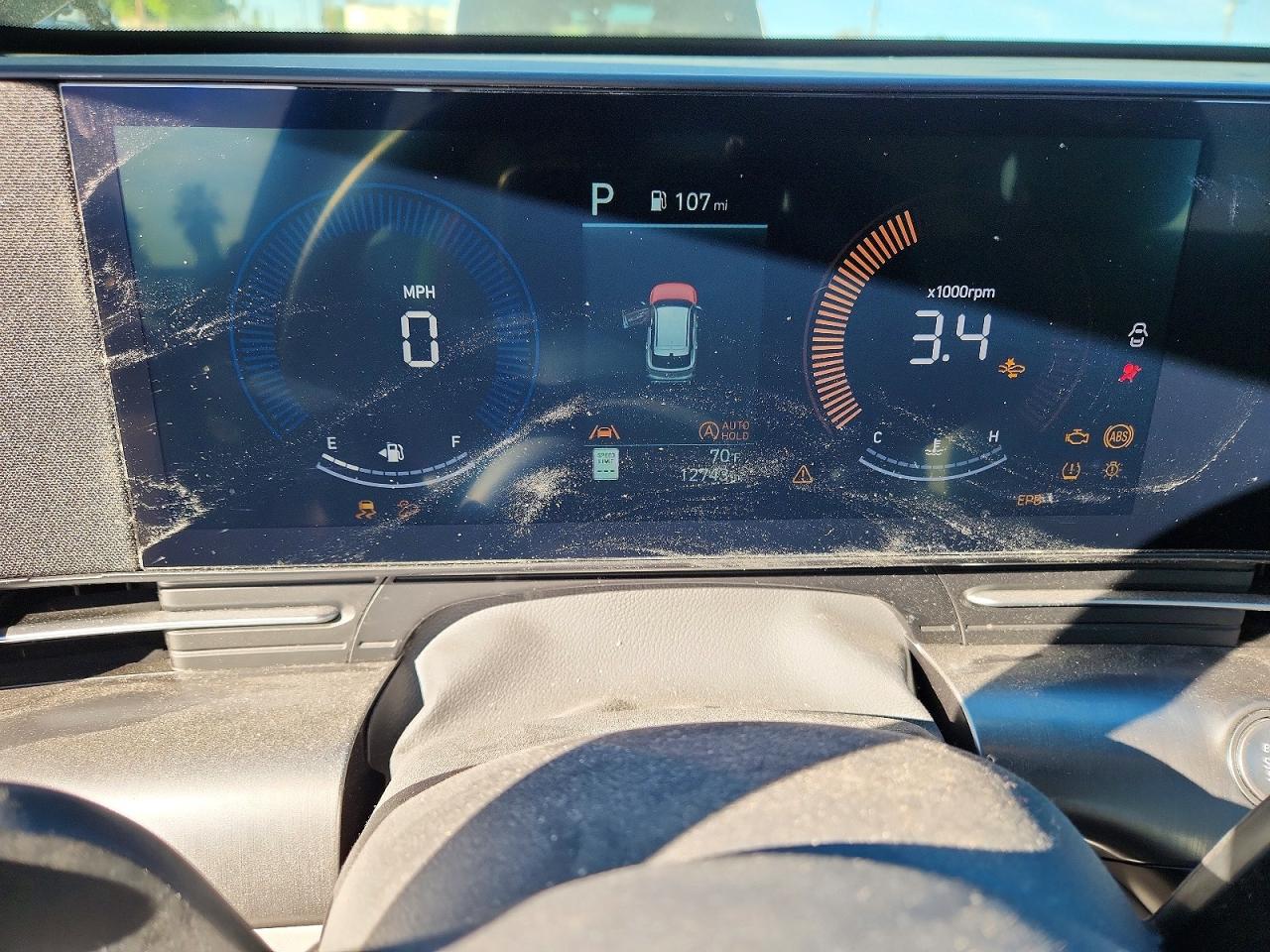 2025 HYUNDAI KONA SE photo 9