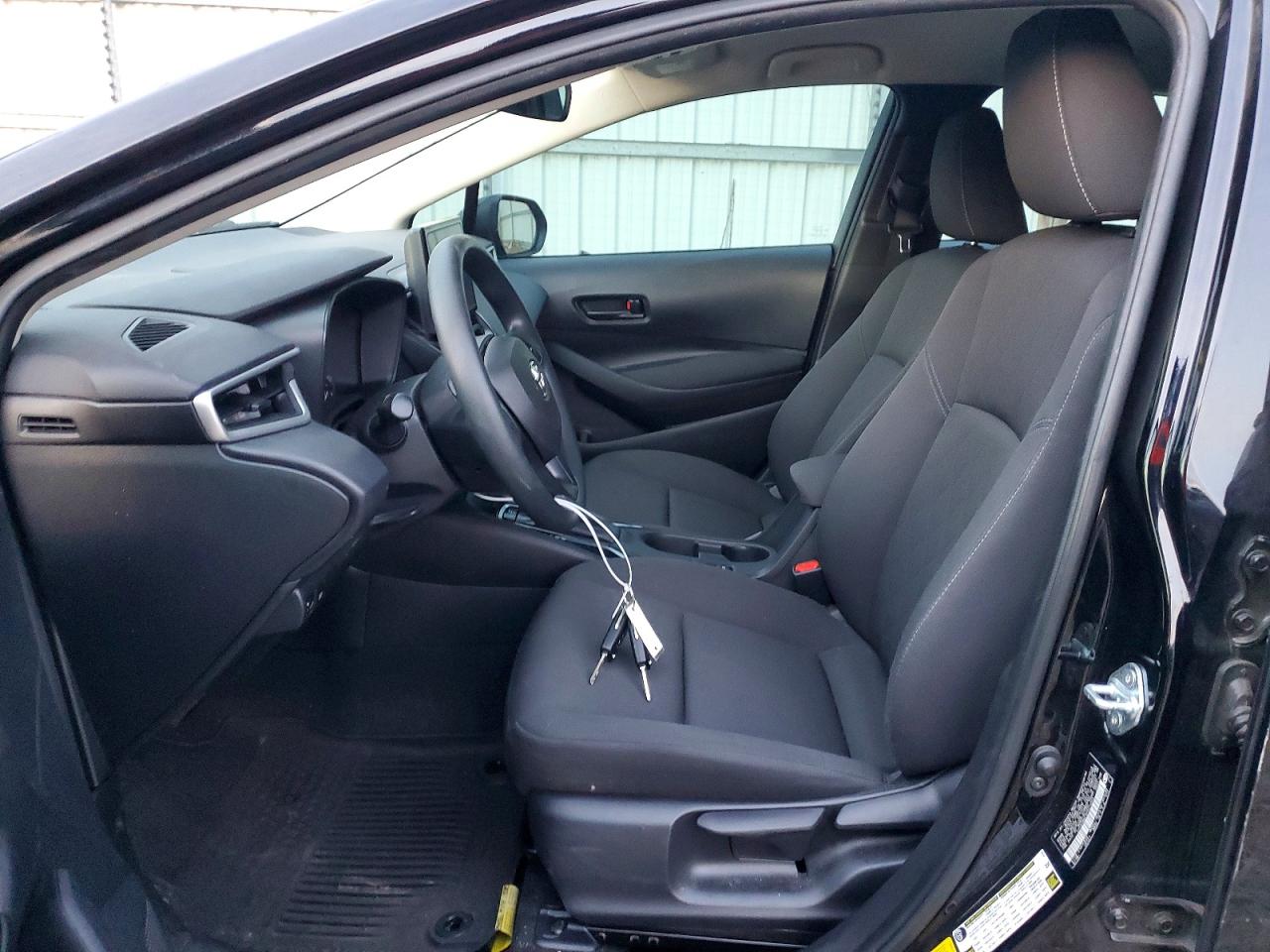 2023 TOYOTA COROLLA LE photo 7
