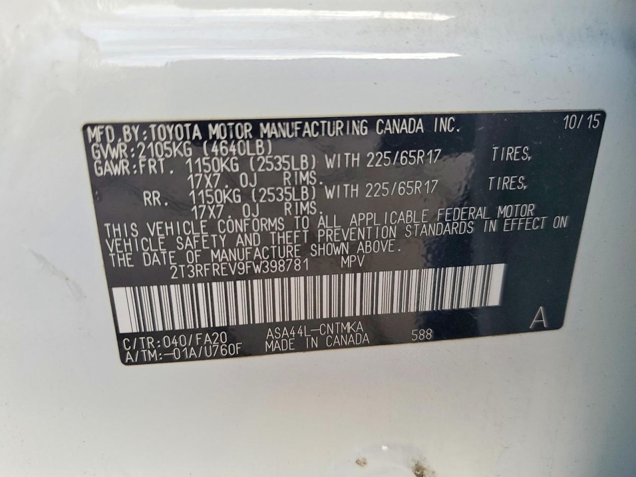2015 TOYOTA RAV4 XLE photo 12
