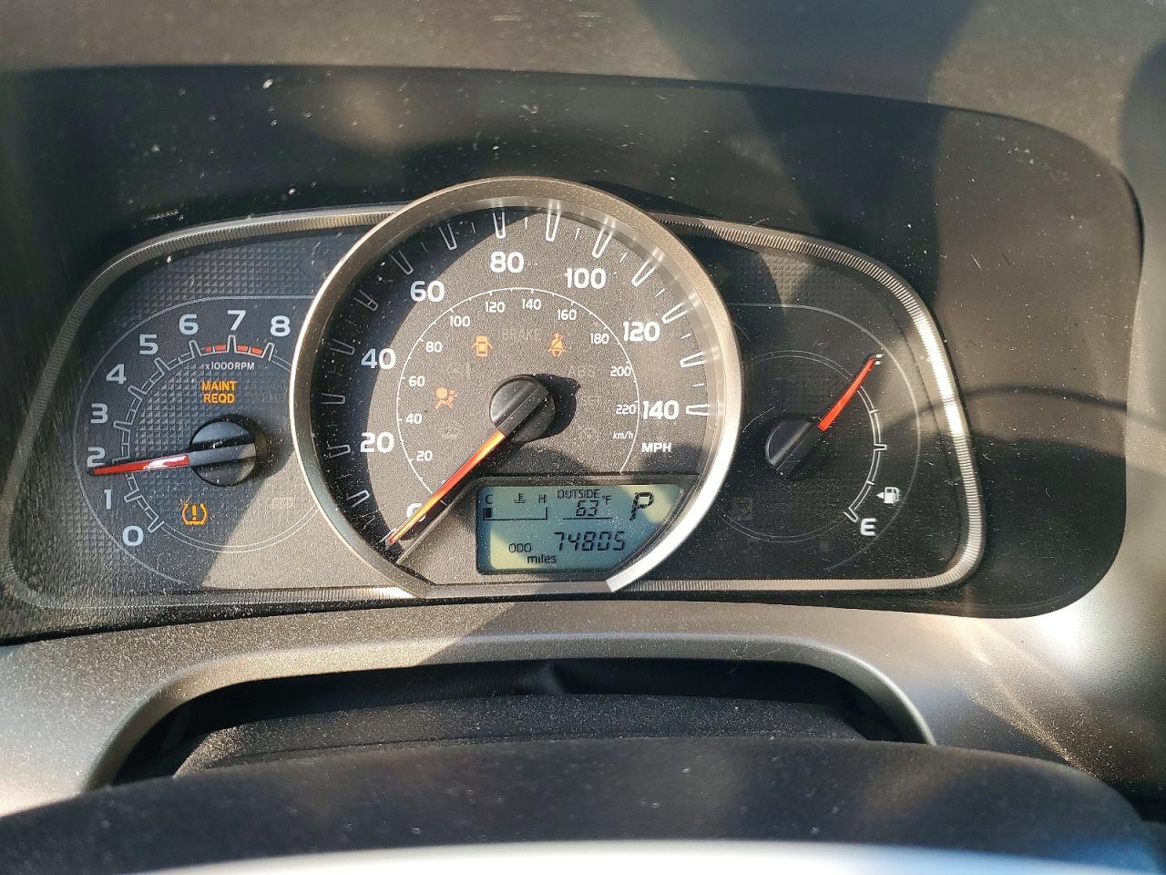 2015 TOYOTA RAV4 XLE photo 9