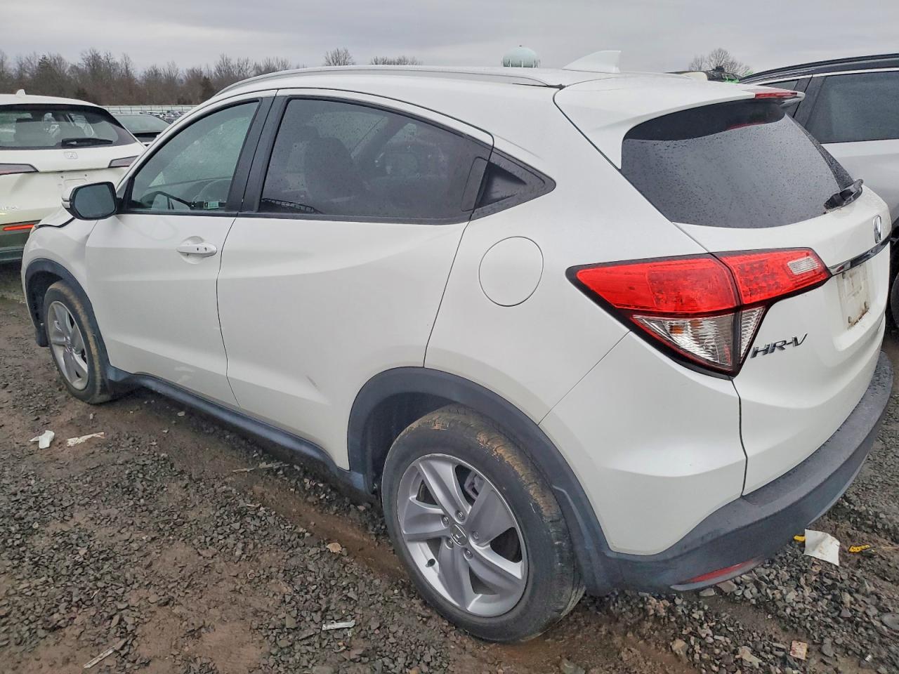 2019 HONDA HR-V EXL photo 2