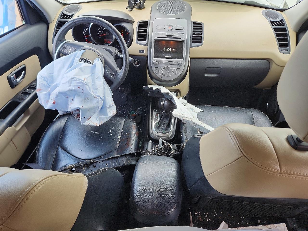 2012 KIA SOUL + photo 8