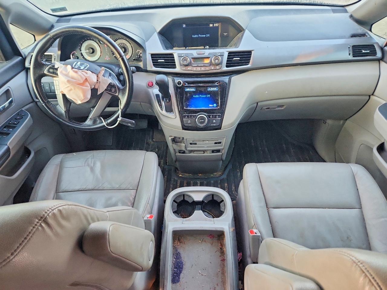 2016 HONDA ODYSSEY EXL photo 8
