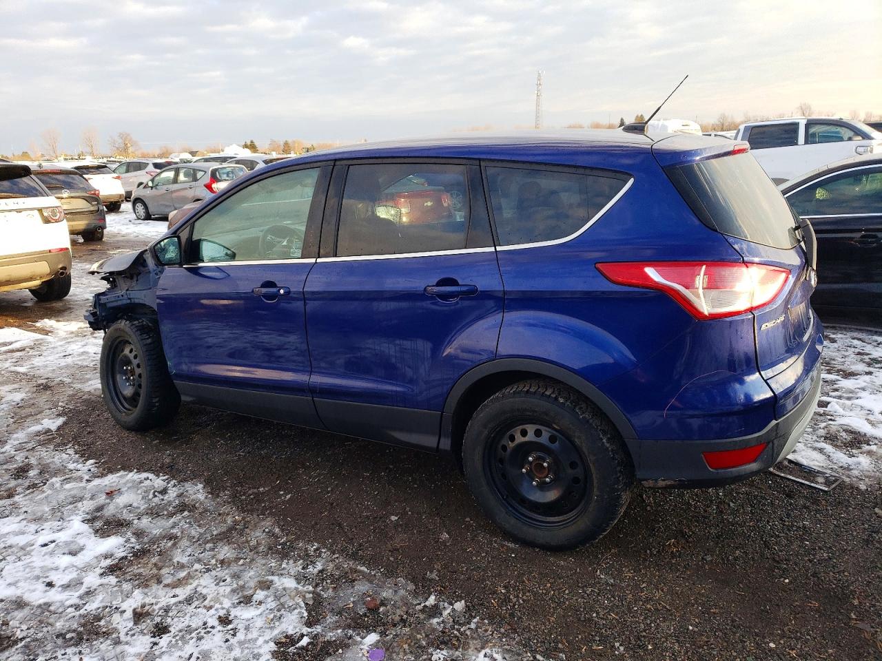 2015 FORD ESCAPE SE photo 2