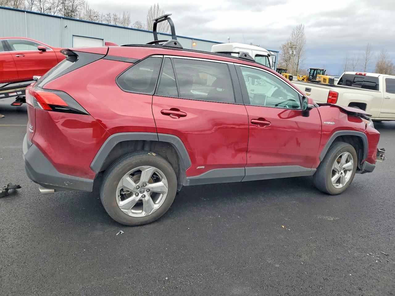 2021 TOYOTA RAV4 XLE PREMIUM photo 3