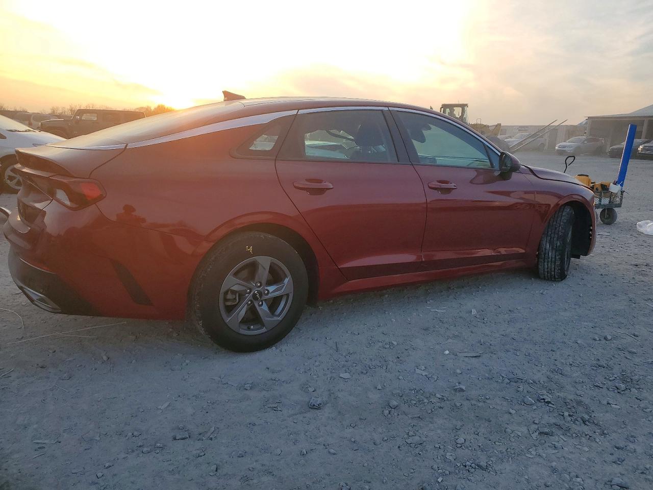 2023 KIA K5 LXS photo 3