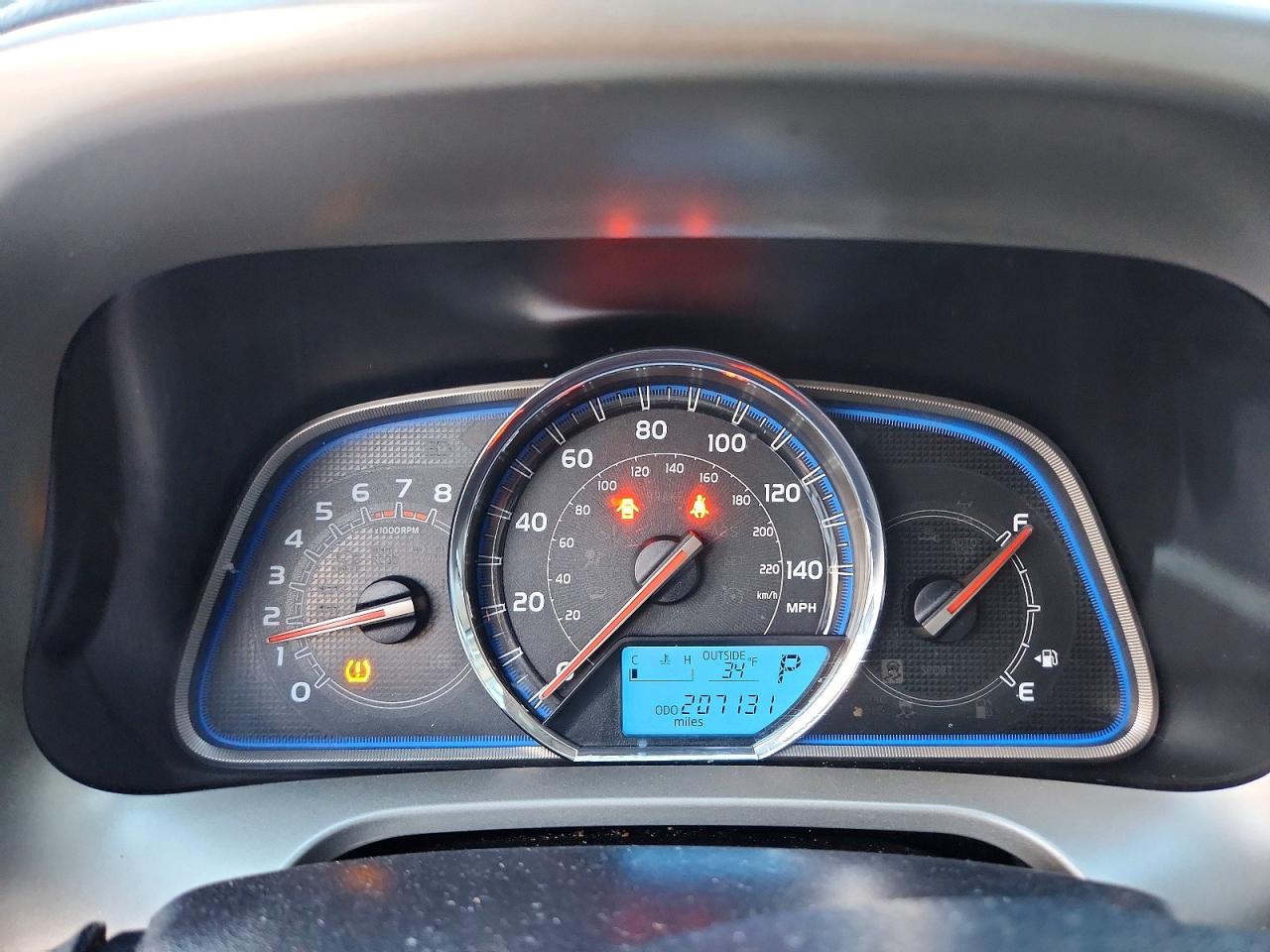 2014 TOYOTA RAV4 LIMITED photo 9