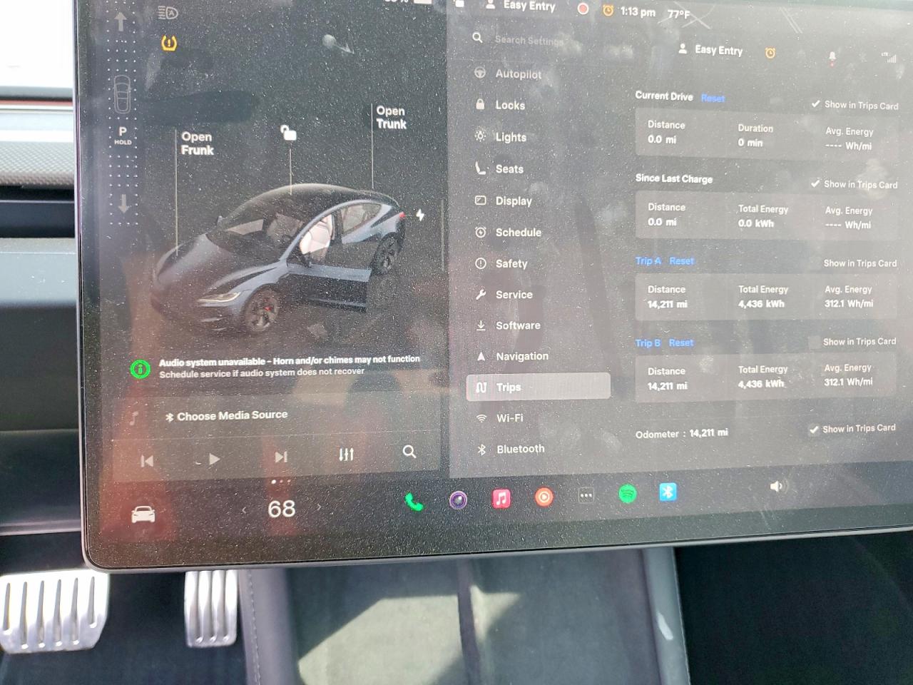 2024 TESLA MODEL 3 photo 9