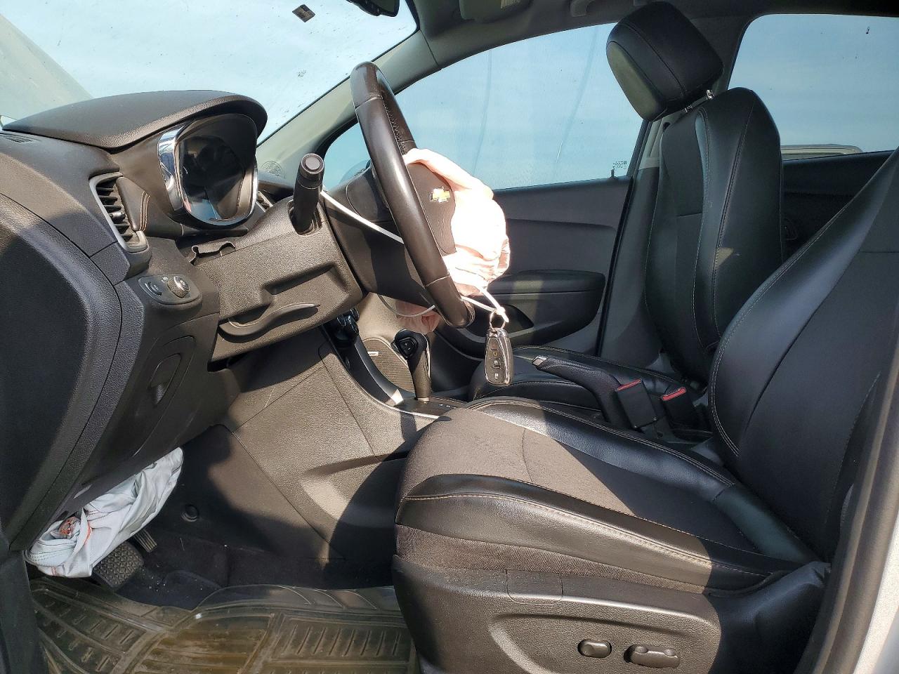 2020 CHEVROLET TRAX 1LT photo 7