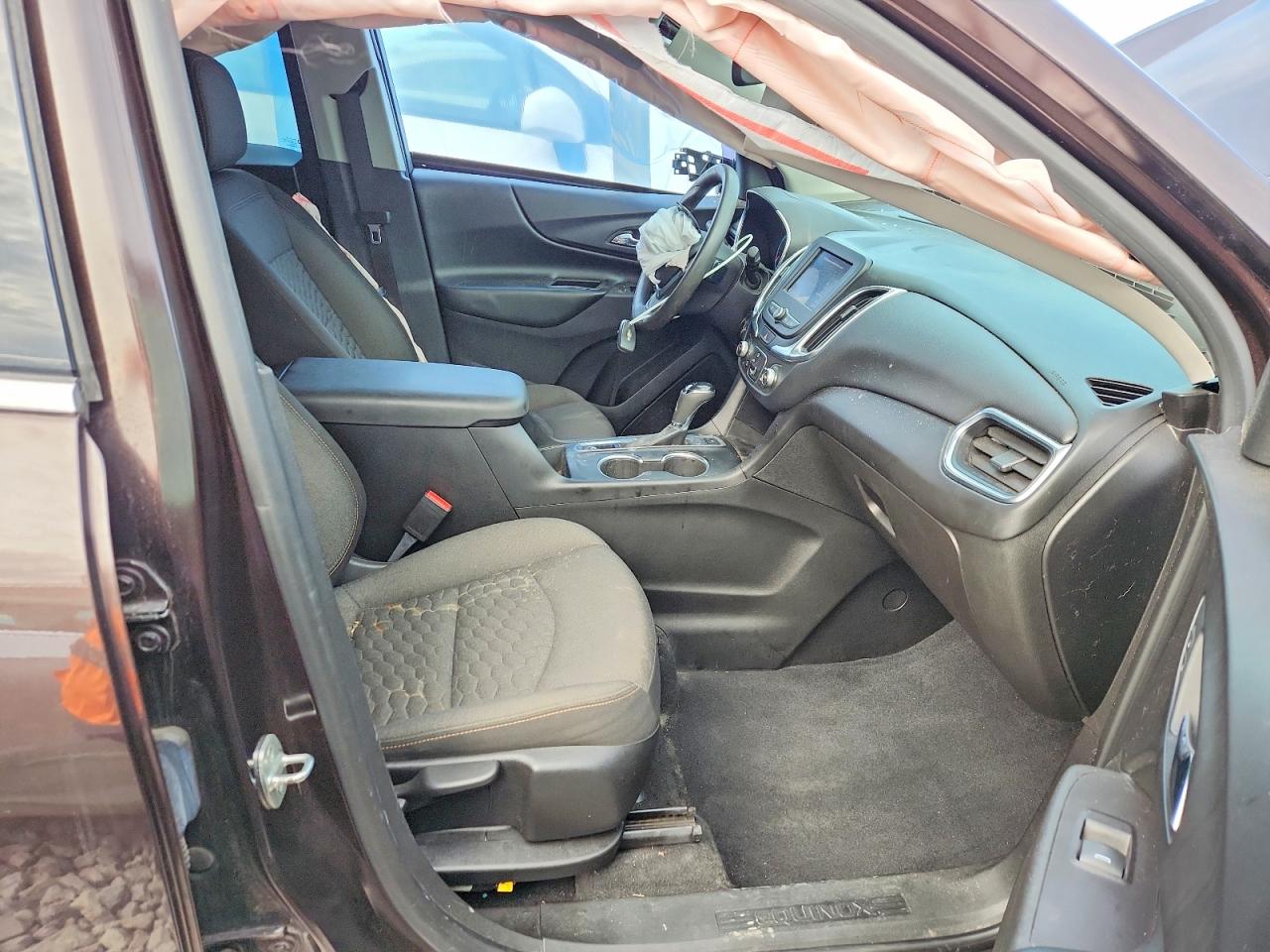 2020 CHEVROLET EQUINOX LT photo 7