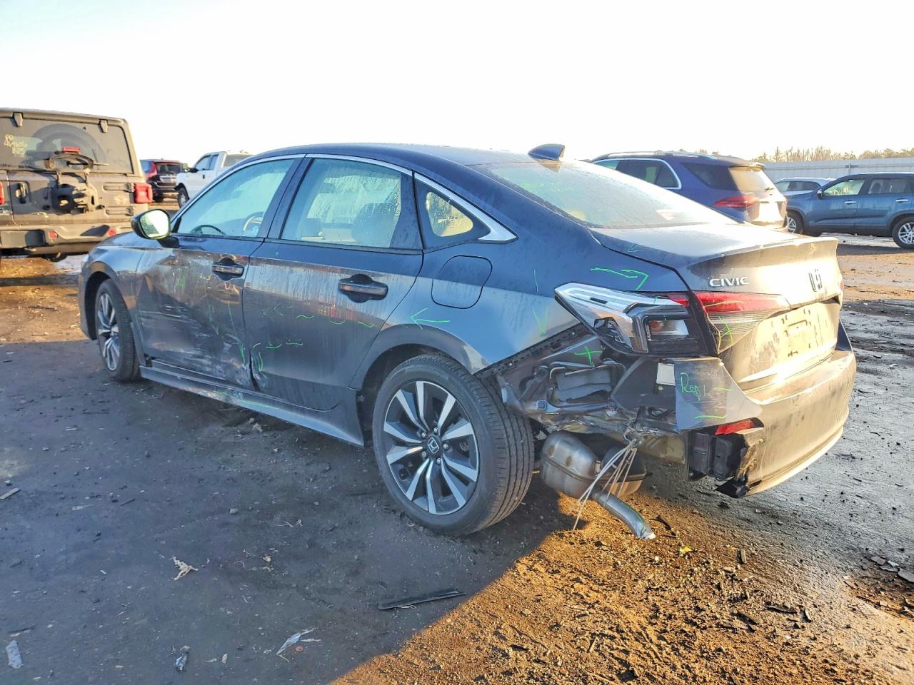 2022 HONDA CIVIC EX photo 2