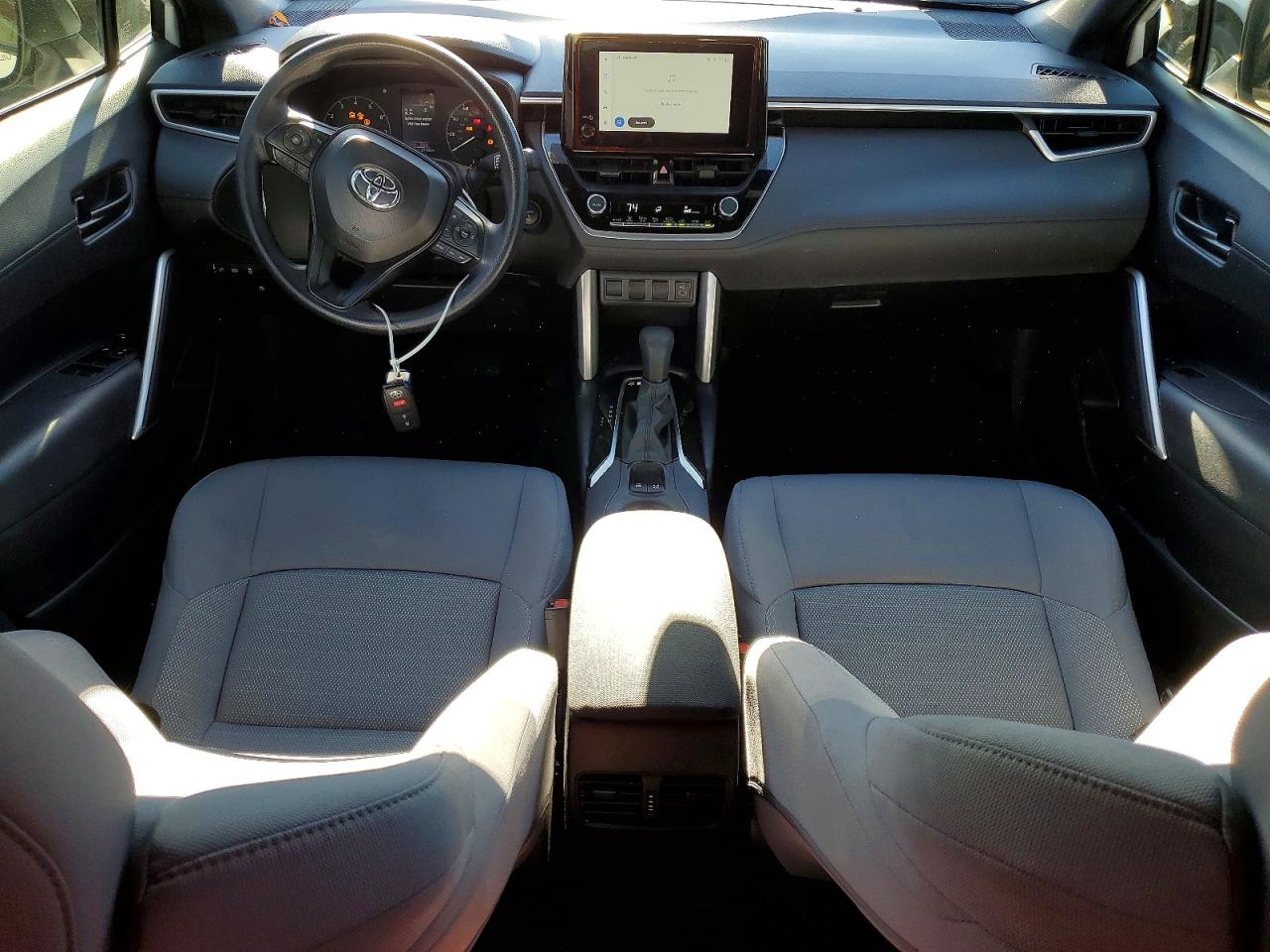2025 TOYOTA COROLLA CROSS SE photo 8