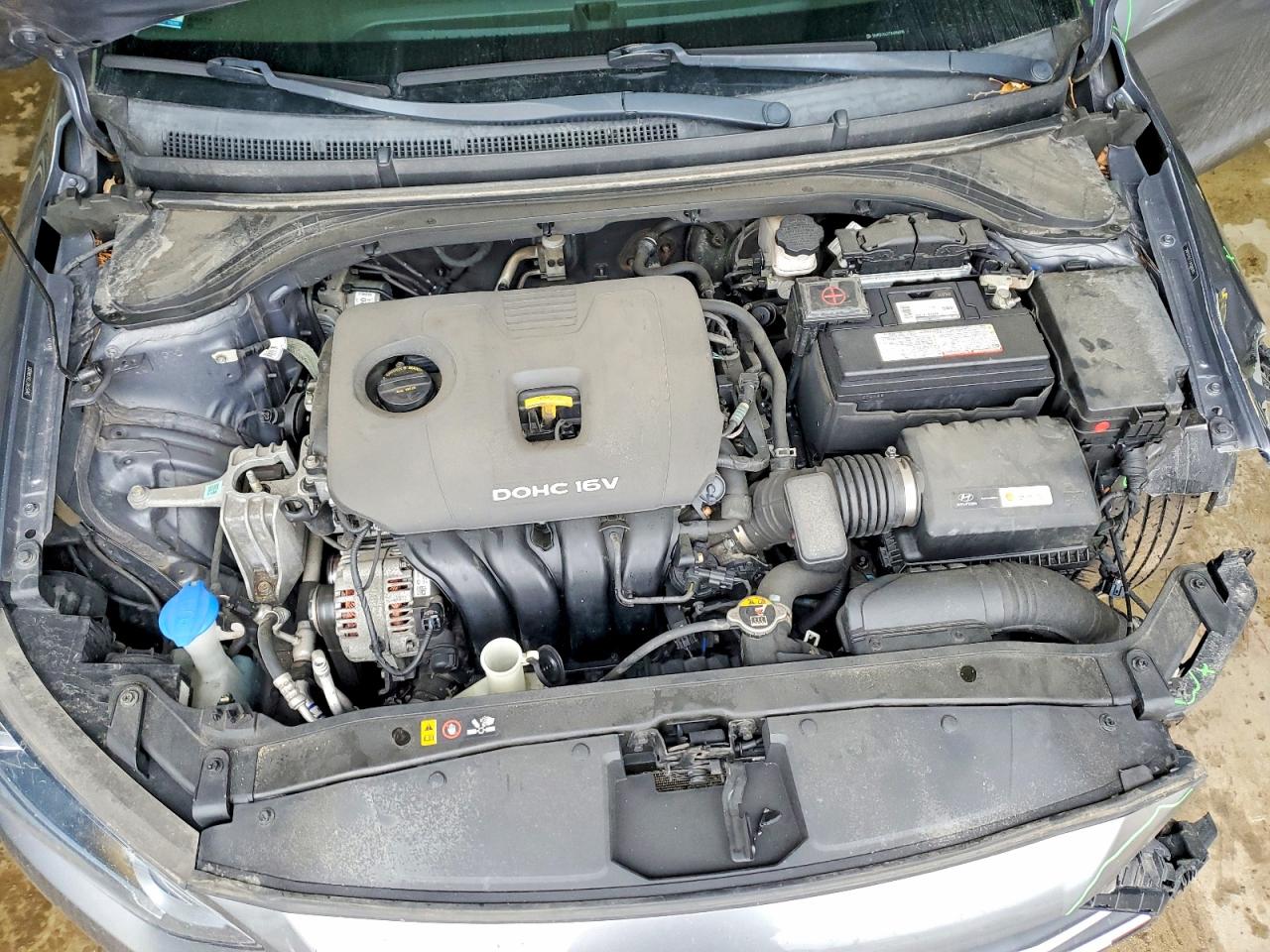 2018 HYUNDAI ELANTRA SE photo 11
