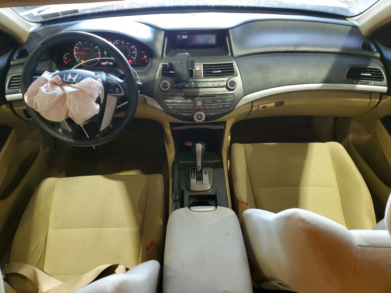 2012 HONDA ACCORD LX photo 8