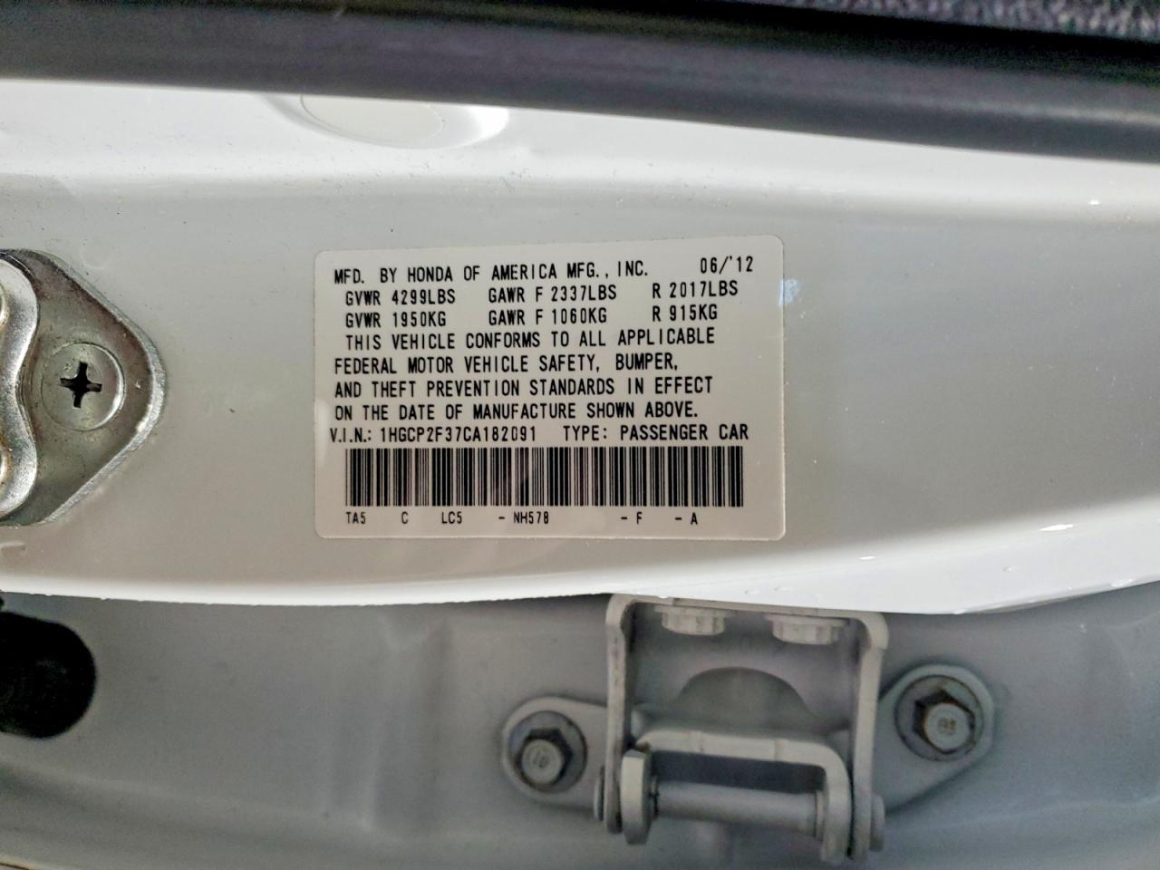2012 HONDA ACCORD LX photo 13