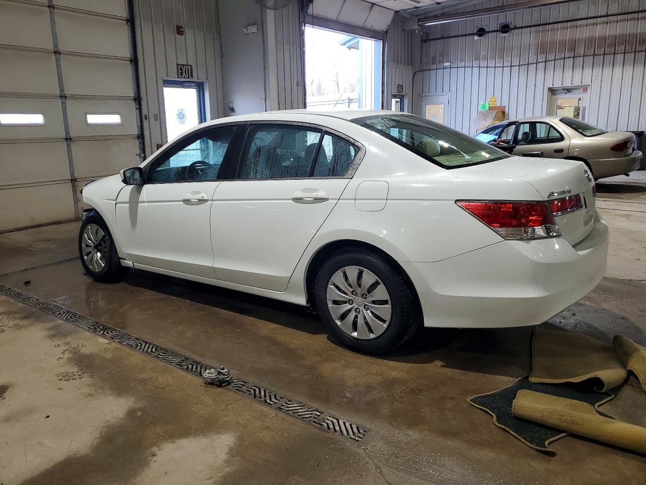 2012 HONDA ACCORD LX photo 2