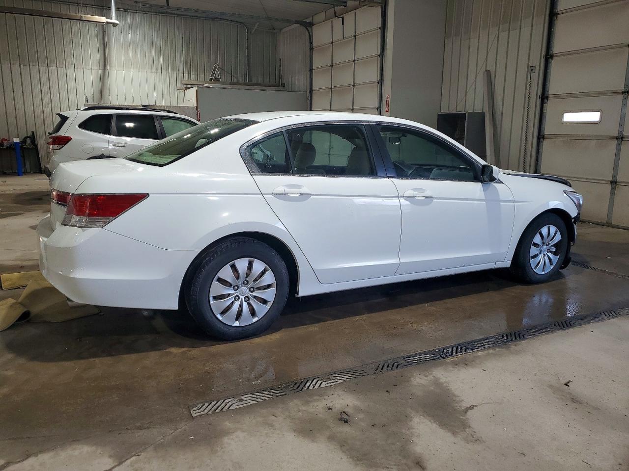 2012 HONDA ACCORD LX photo 3