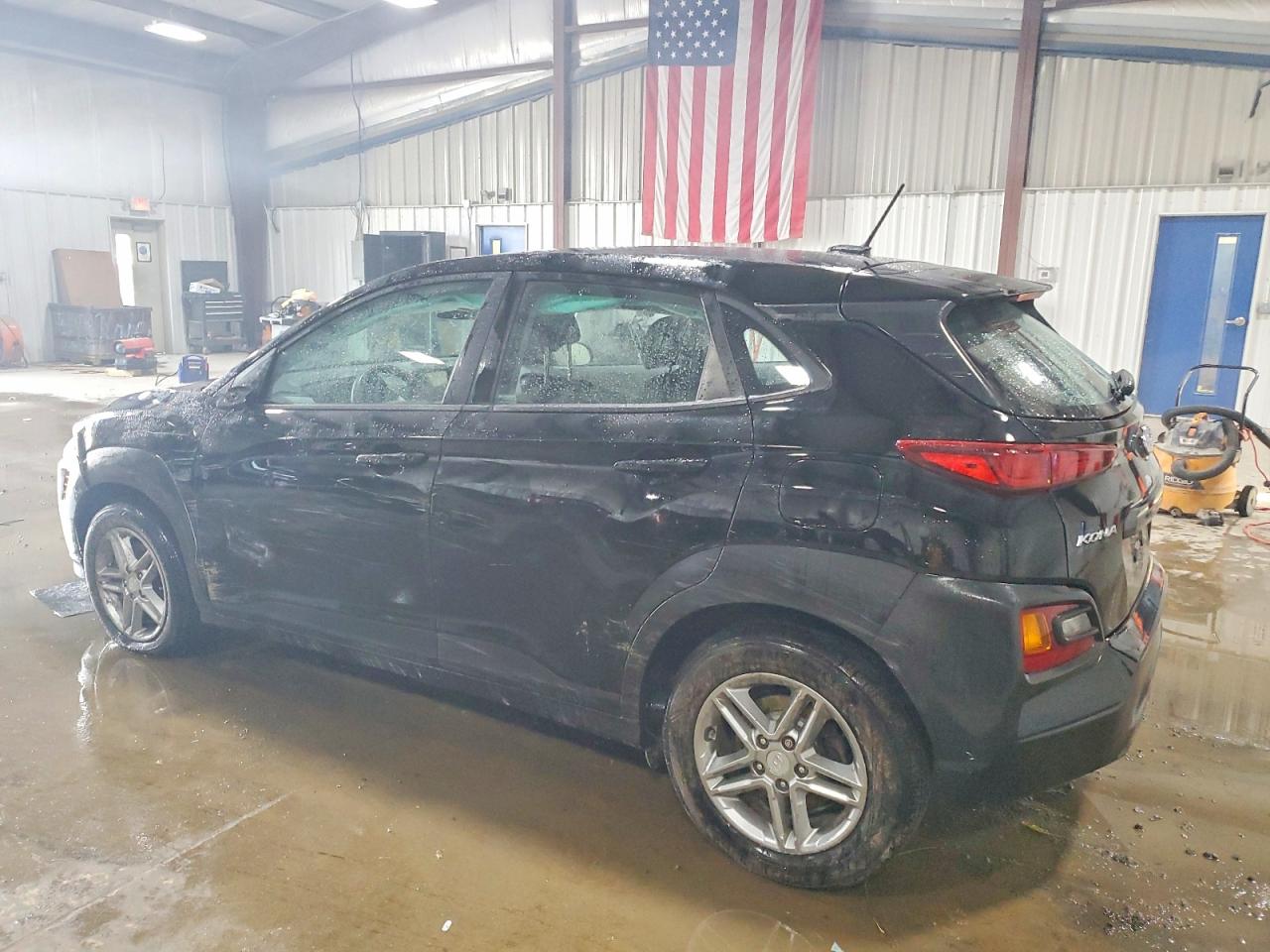 2020 HYUNDAI KONA SE photo 2