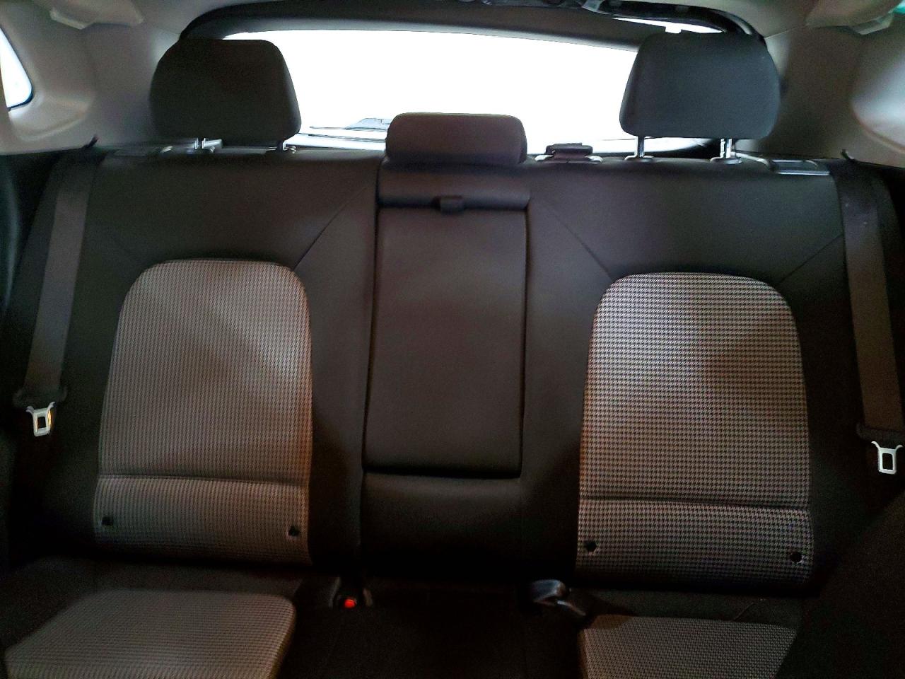 2020 HYUNDAI KONA SE photo 10