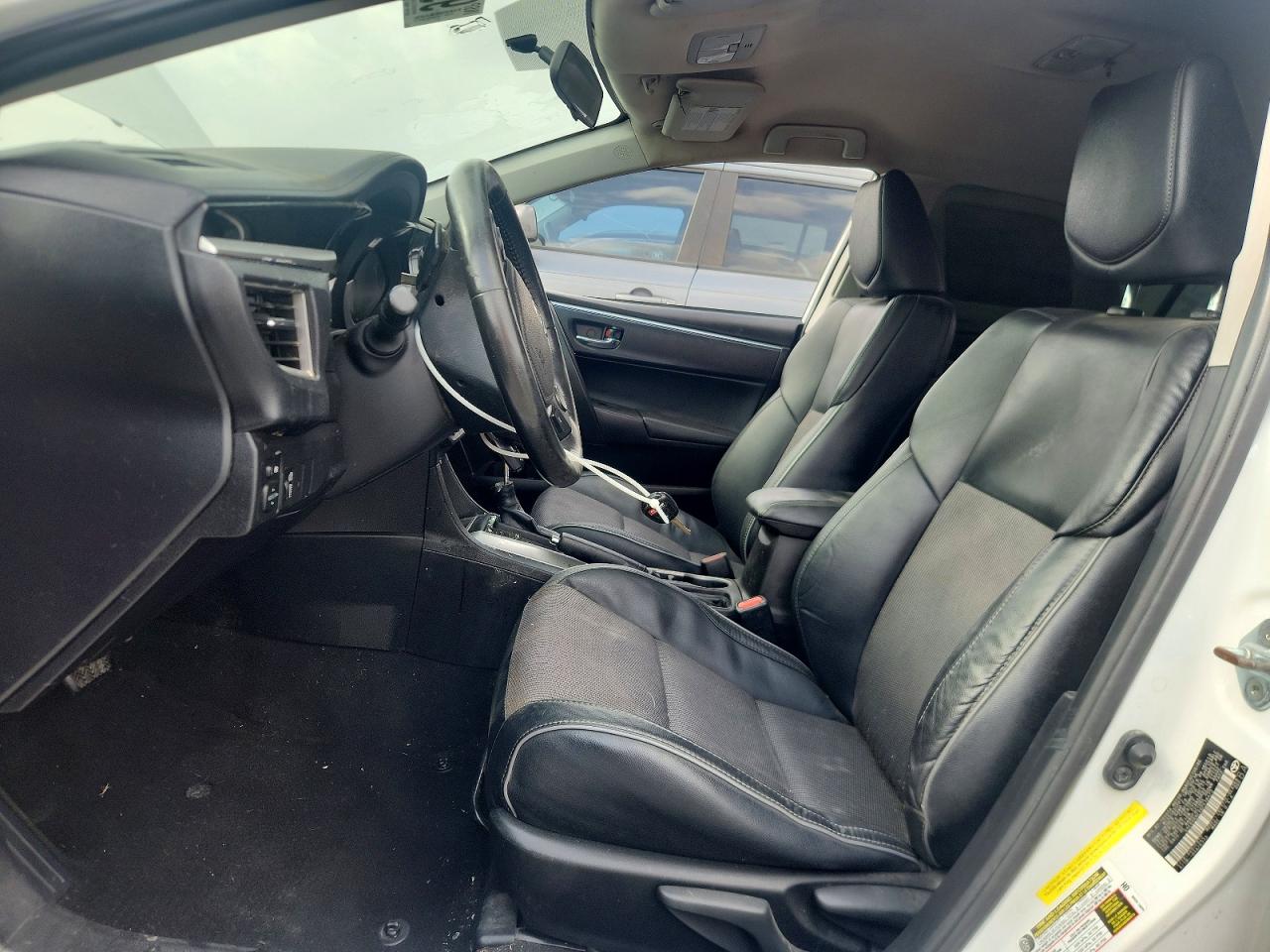 2016 TOYOTA COROLLA L photo 7