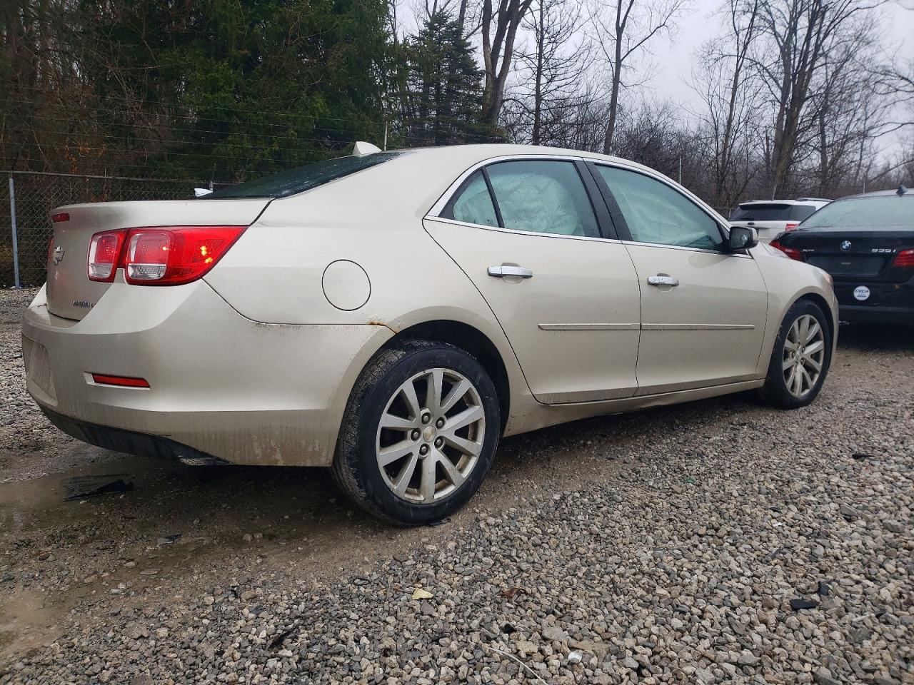 2014 CHEVROLET MALIBU 2LT photo 3