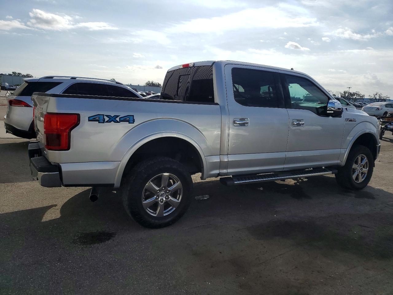 2019 FORD F150 SUPERCREW photo 3