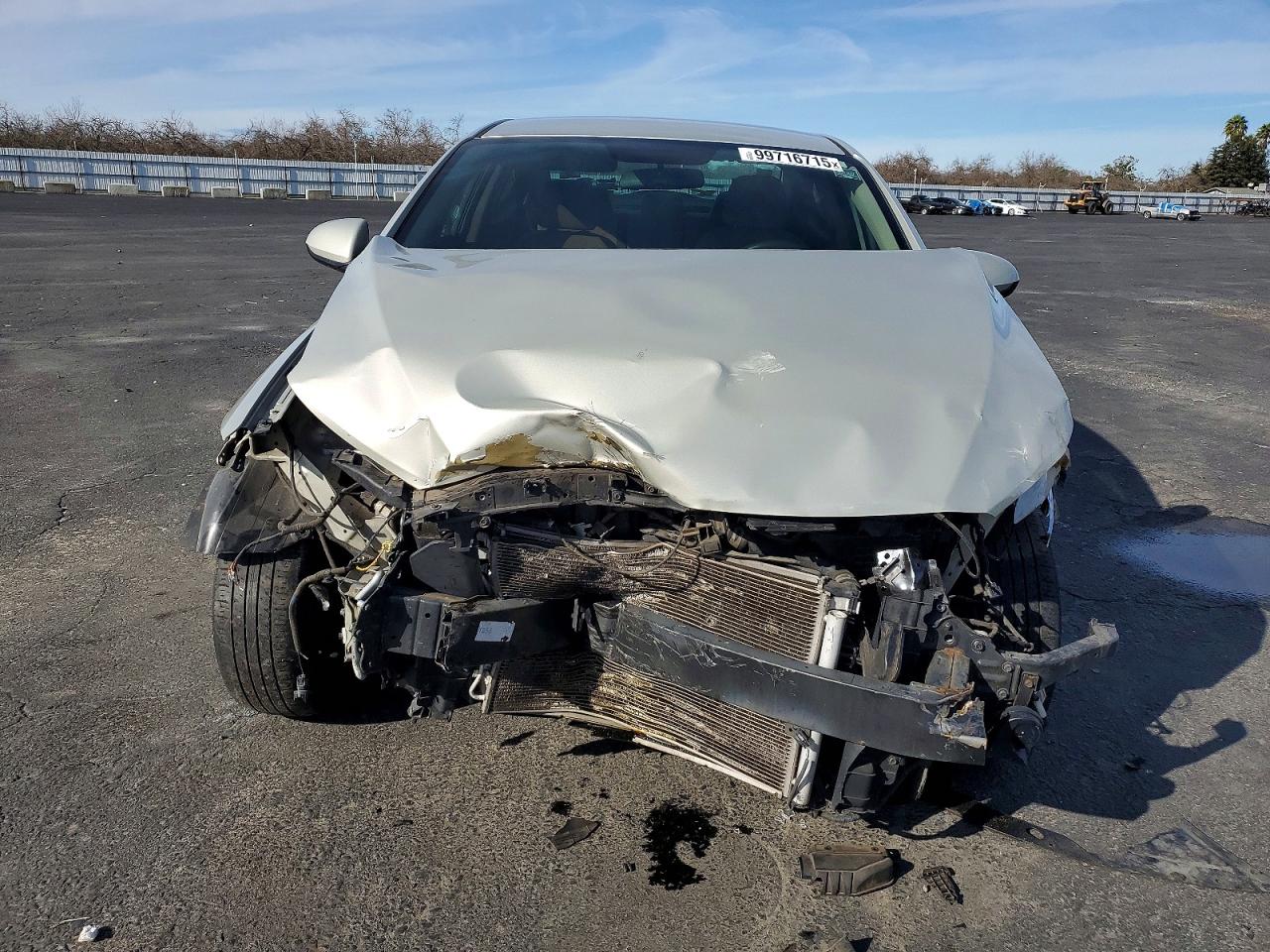 2017 HYUNDAI ELANTRA SE photo 5