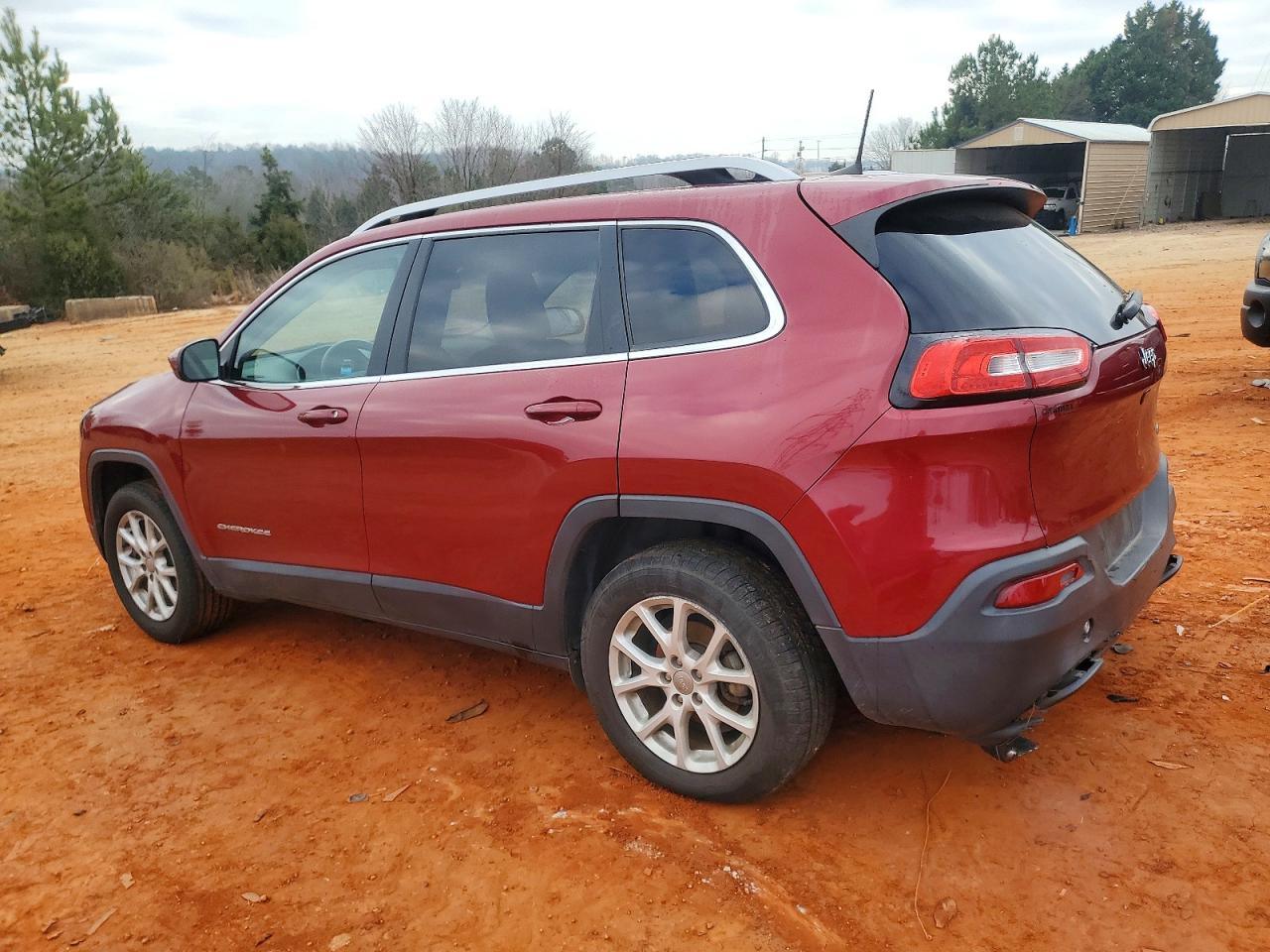 2017 JEEP CHEROKEE LATITUDE photo 2