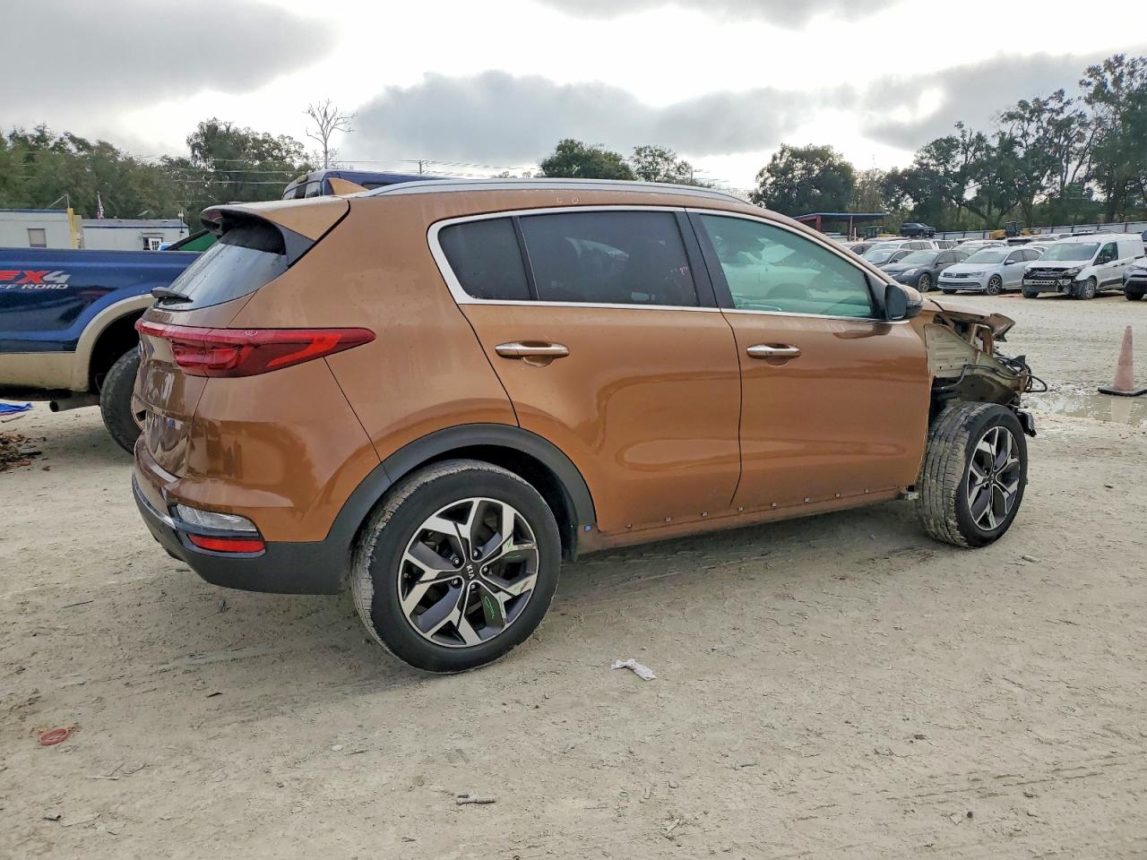 2021 KIA SPORTAGE EX photo 3