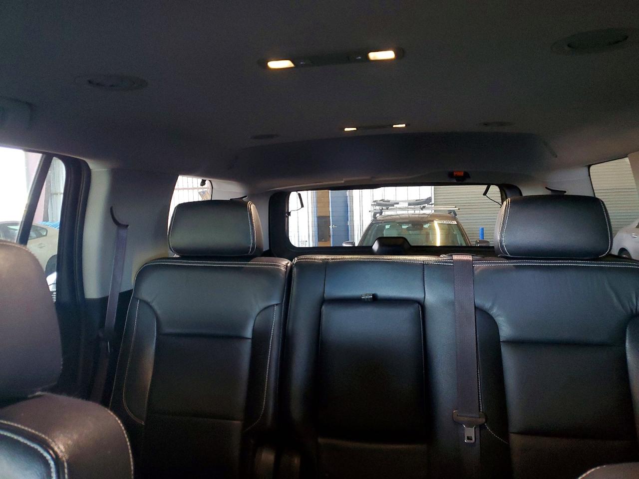 2016 CHEVROLET TAHOE C1500 LS photo 10