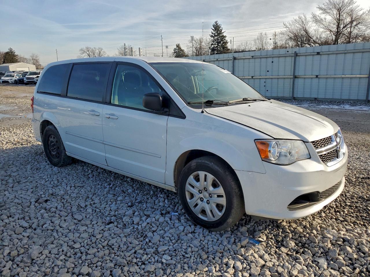 2015 DODGE GRAND CARAVAN SE photo 4