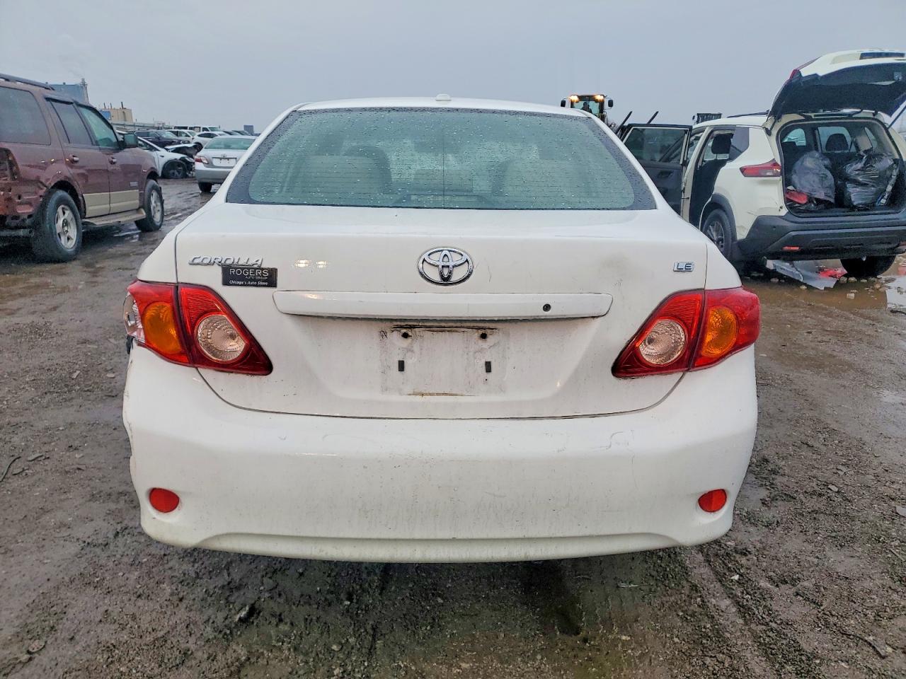 2010 TOYOTA COROLLA BASE photo 6