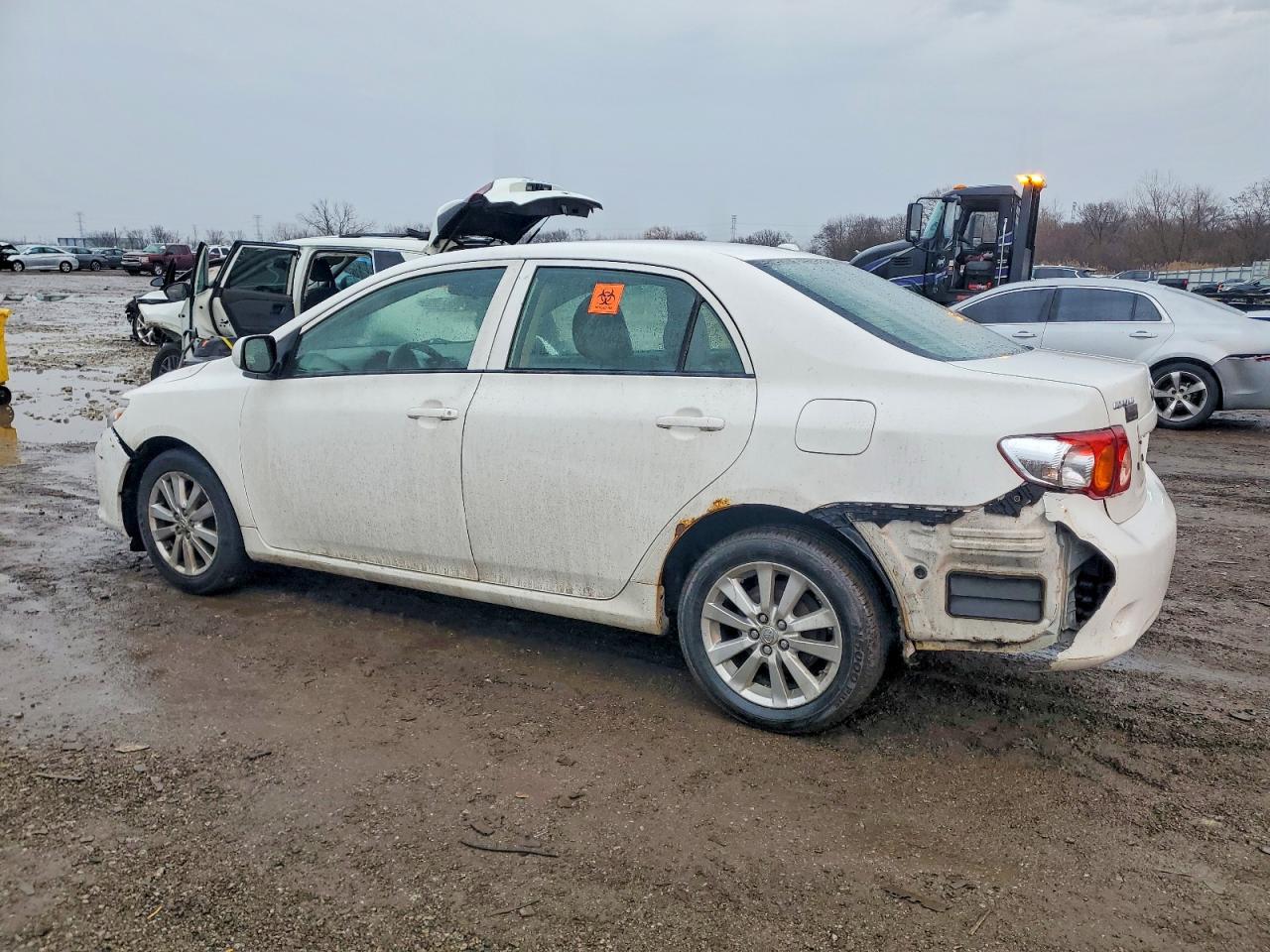 2010 TOYOTA COROLLA BASE photo 2