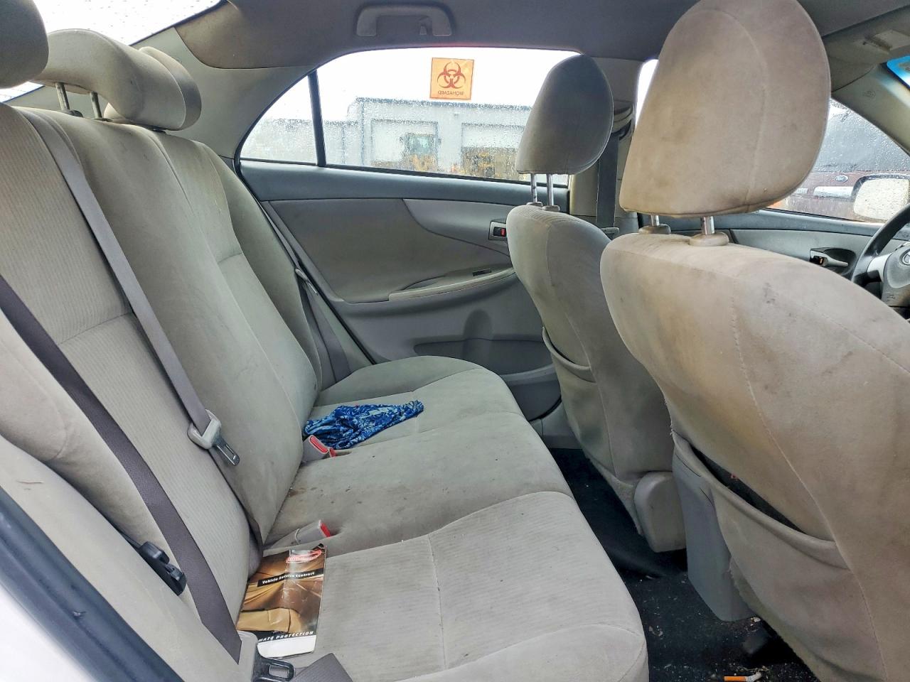 2010 TOYOTA COROLLA BASE photo 10