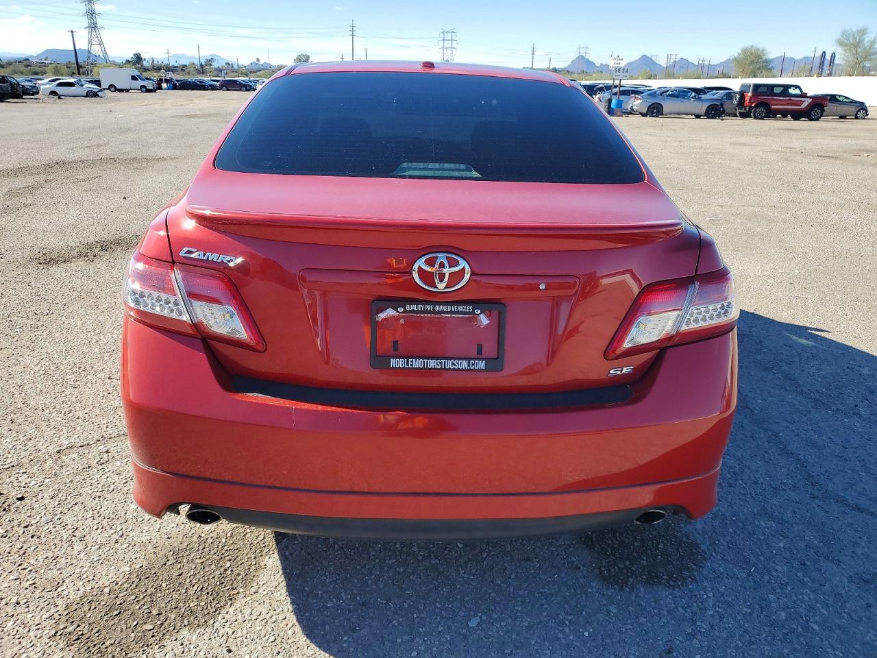 2010 TOYOTA CAMRY BASE photo 6