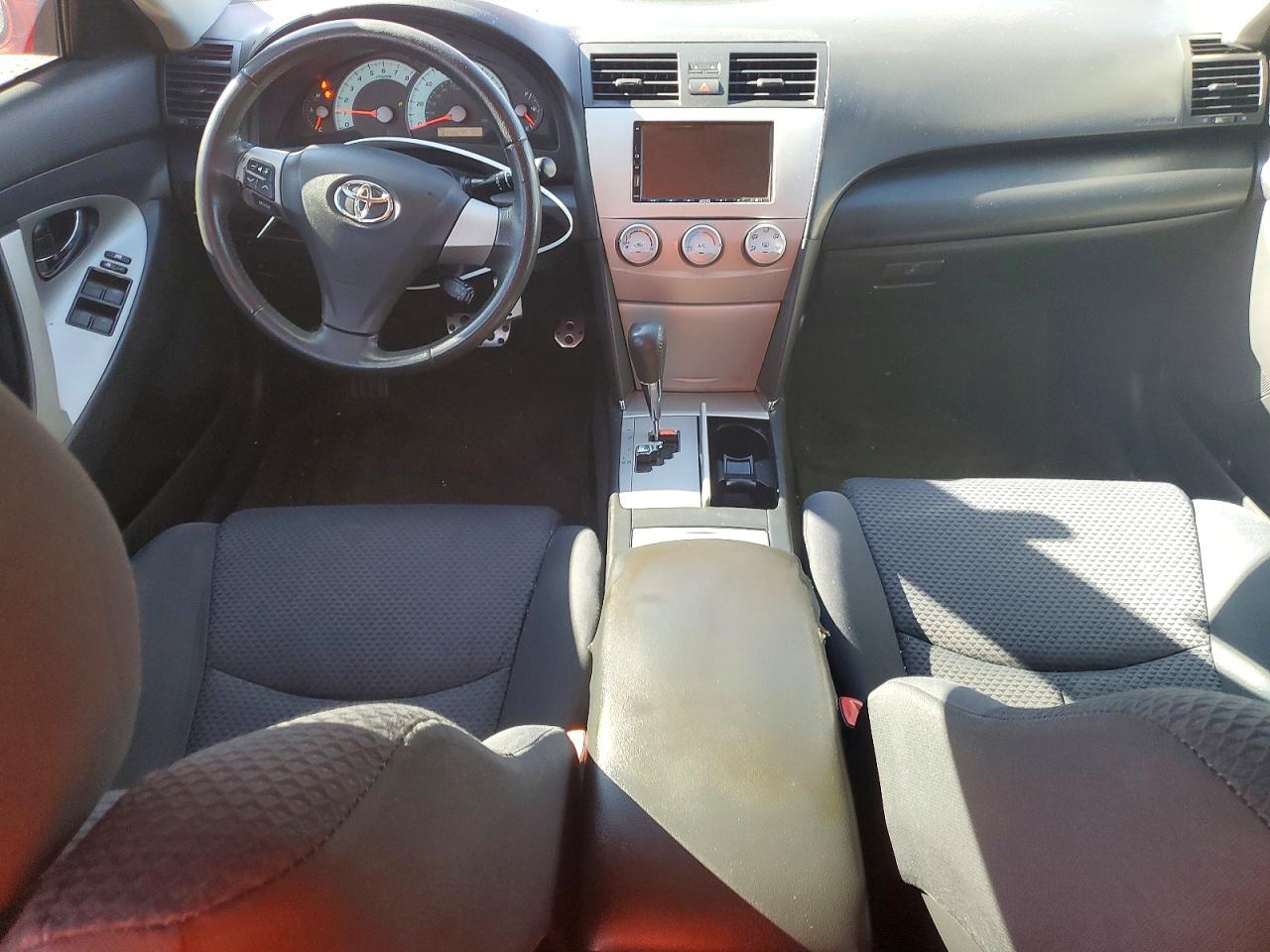 2010 TOYOTA CAMRY BASE photo 8