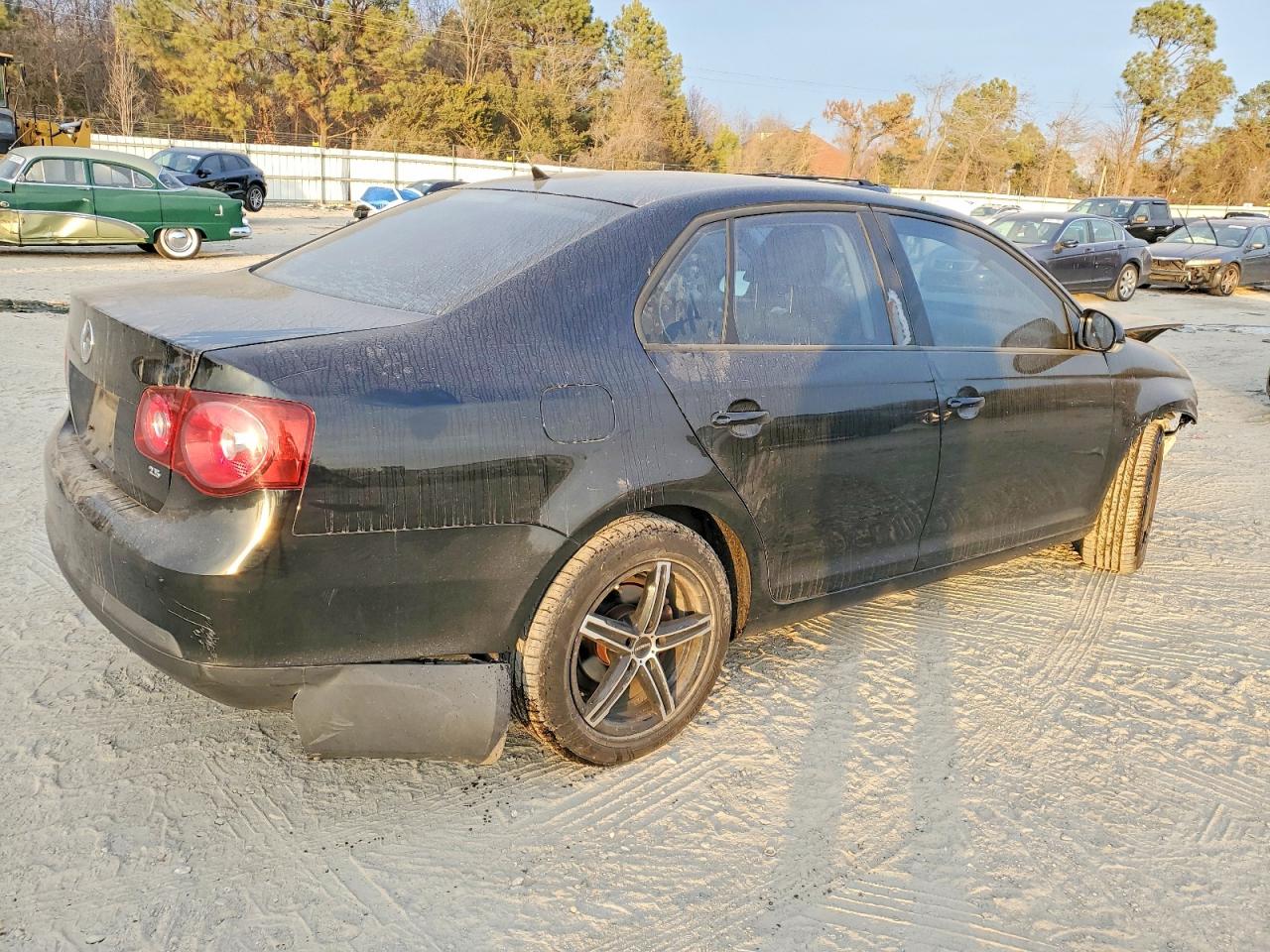 2009 VOLKSWAGEN JETTA S photo 3