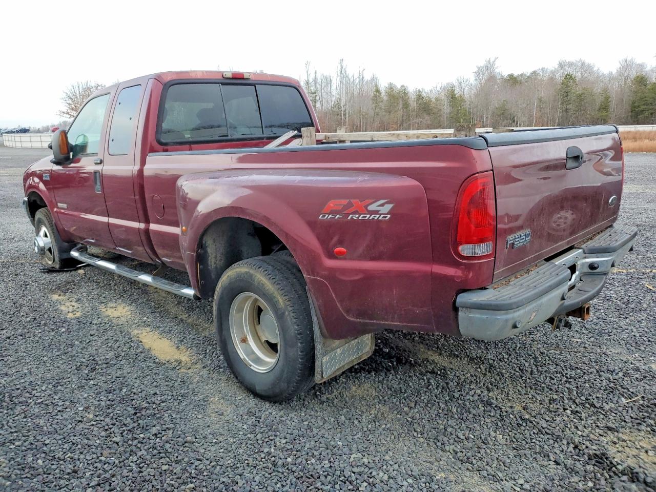 2004 FORD F350 SUPER DUTY photo 2