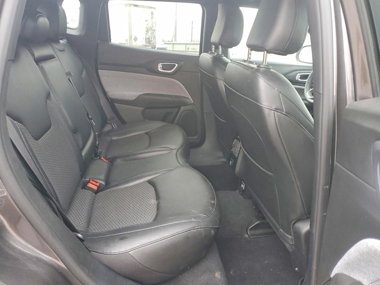 2024 JEEP COMPASS LATITUDE photo 11